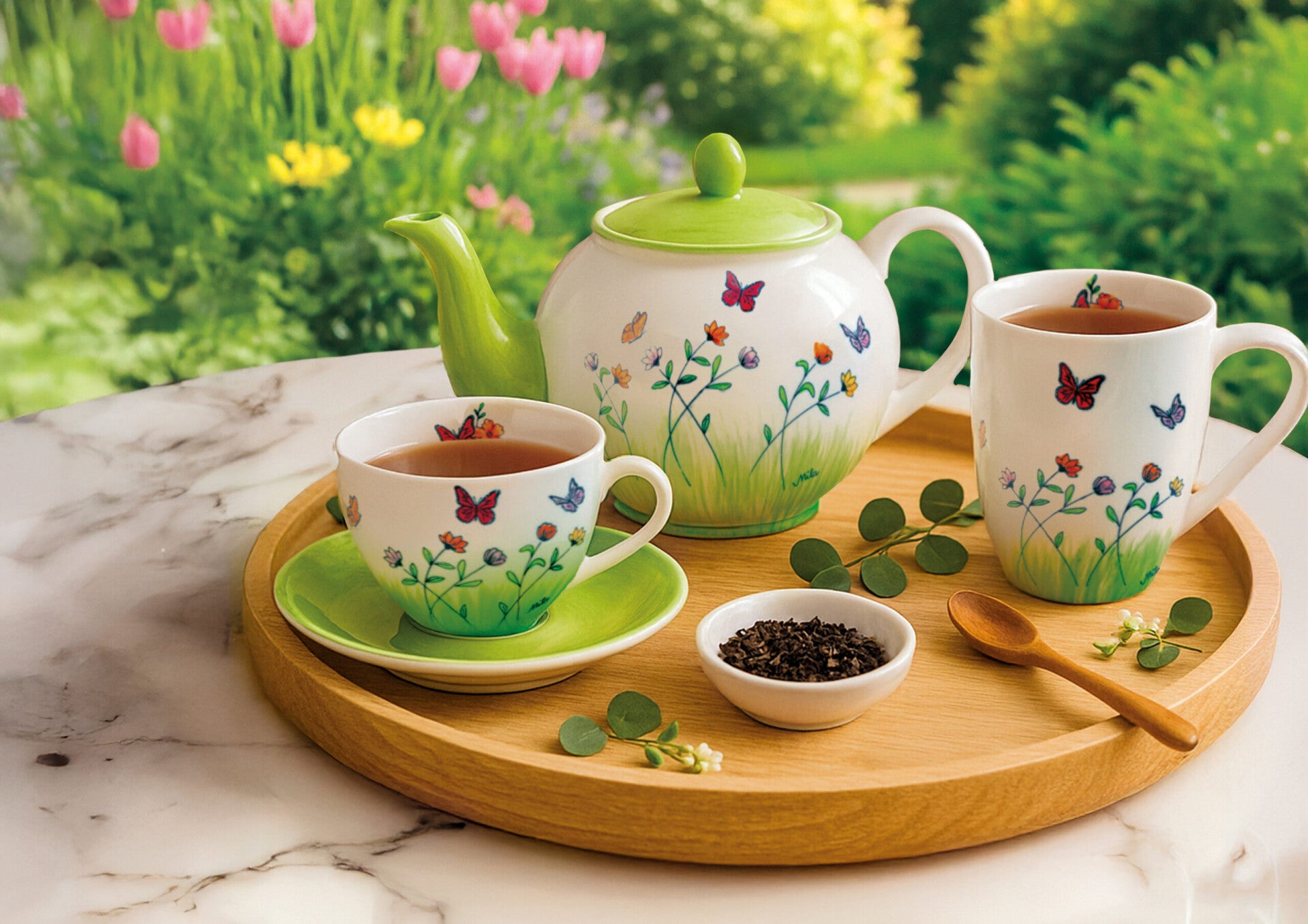 Vrolijk handbeschilderd servies van Mila Servies